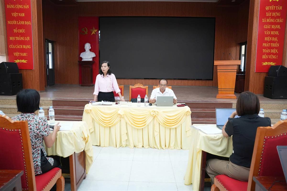 Tăng tốc khám sức khỏe không để bỏ sót người dân