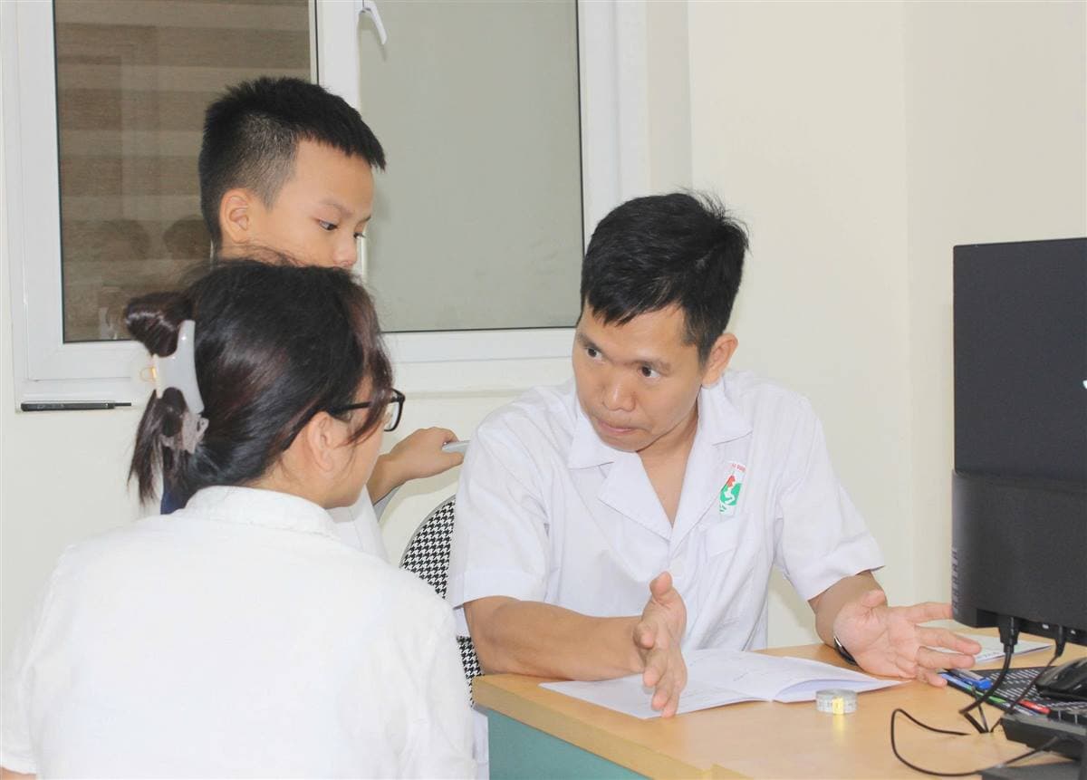 Dậy thì sớm ở trẻ: Đừng bỏ qua những thay đổi nhỏ
