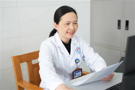 Bác sĩ Đàm Thị Thinh - Tận tâm với nghề, hết lòng vì người bệnh