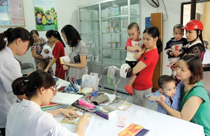 Tiêm chủng đầy đủ để bảo vệ sức khỏe cho cả cộng đồng 
