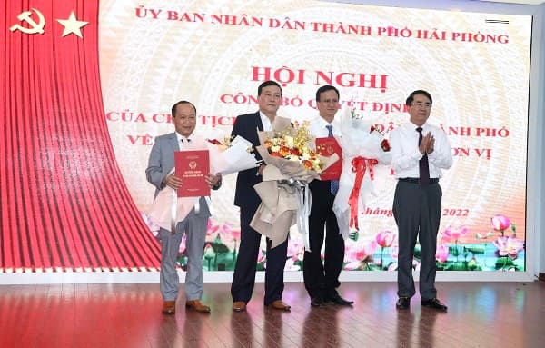 Công bố Quyết định về công tác cán bộ tại một số đơn vị trực thuộc Sở Y tế Hải Phòng