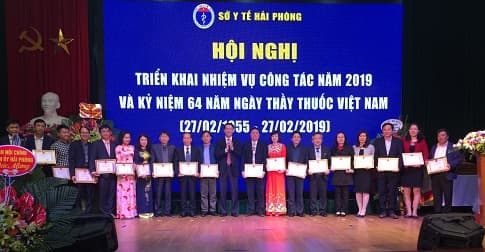 Hội nghị triển khai nhiệm vụ năm 2019 và Kỷ niệm 64 năm Ngày Thầy thuốc Việt Nam 