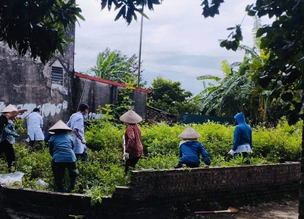 Tập trung xử lý ổ dịch sốt xuất huyết tại xã Mao Điền