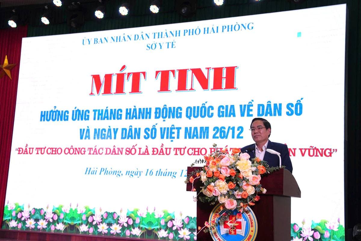 Mít tinh hưởng ứng Tháng hành động quốc gia về Dân số và kỷ niệm Ngày Dân số Việt Nam