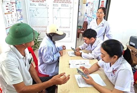 Điều tra, phân vùng dịch tễ bệnh ký sinh trùng tại 11 xã, phường.