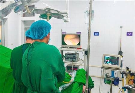 Phẫu thuật ruột thừa cho trẻ 46 tháng tuổi