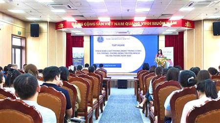 Hải Phòng tập huấn triển khai Luật Phòng bệnh trong công tác phòng, chống bệnh truyền nhiễm cho 115 cán bộ y tế