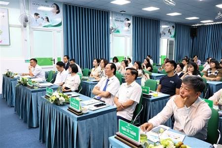 Hơn 15.000 học sinh Hải Phòng được hưởng lợi từ Dự án chăm sóc mắt học đường