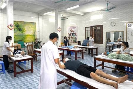Bệnh viện Phục hồi chức năng Hải Dương đồng hành cùng người bệnh tìm lại chất lượng cuộc sống sau đột quỵ
