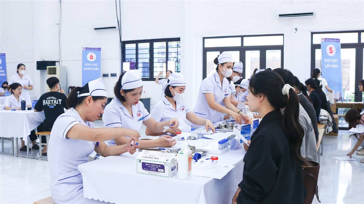 Đảm bảo sức khoẻ cho học sinh, sinh viên năm học mới 2026-2027