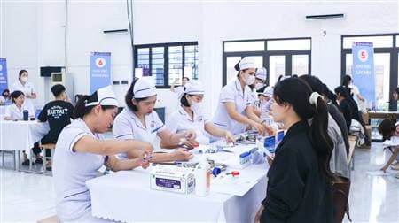 Đảm bảo sức khoẻ cho học sinh, sinh viên năm học mới 2026-2027