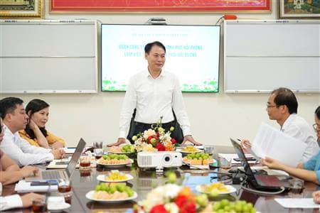 Giám đốc Sở Y tế làm việc với Bệnh viện Phổi Hải Dương
