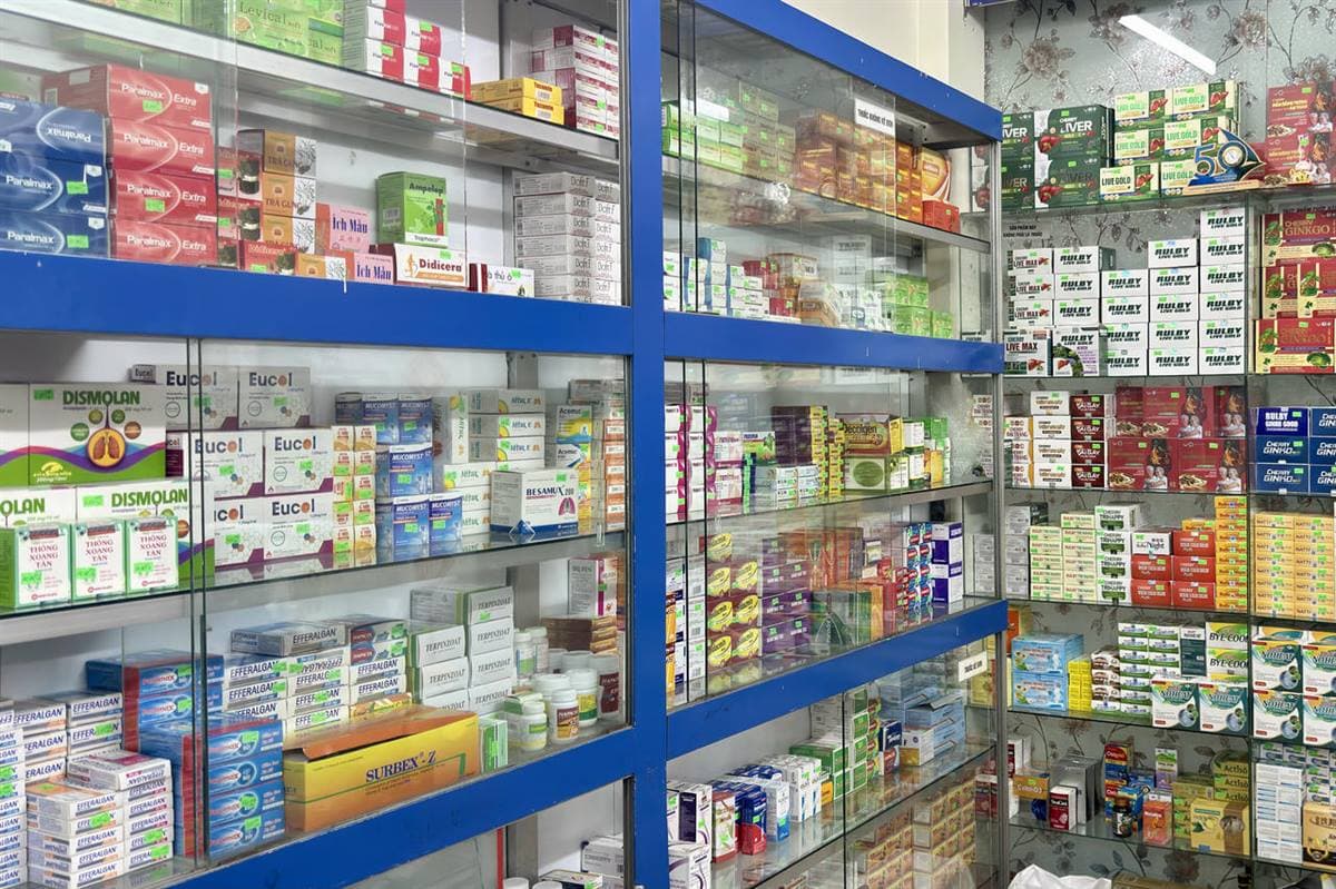 Siết chặt kiểm tra, xử lý buôn lậu và hàng giả trong lĩnh vực y tế