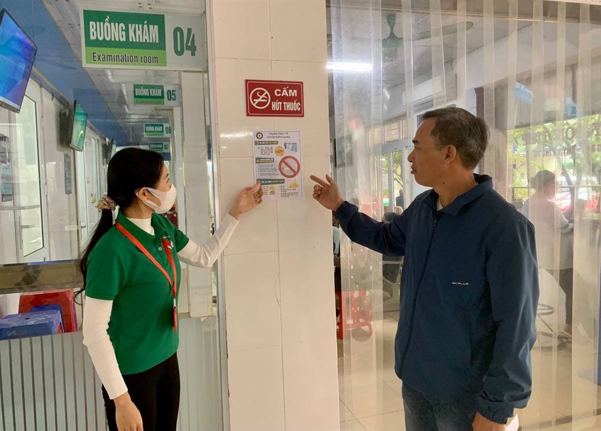 Xây dựng cơ sở y tế không khói thuốc vì sức khỏe cộng đồng