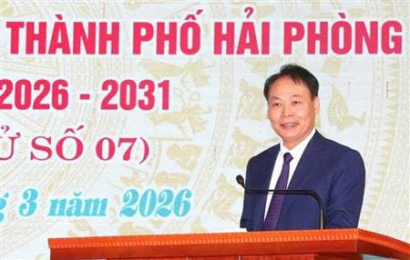 Giám đốc Sở Y tế Lê Minh Quang ứng cử viên đại biểu HĐND thành phố khóa XVII tiếp xúc cử tri tại Đơn vị bầu cử số 7