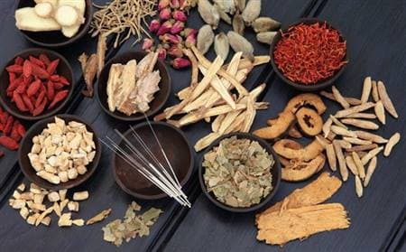 Tăng cường tuyên truyền, cảnh báo quảng cáo sai phạm trong lĩnh vực y dược cổ truyền