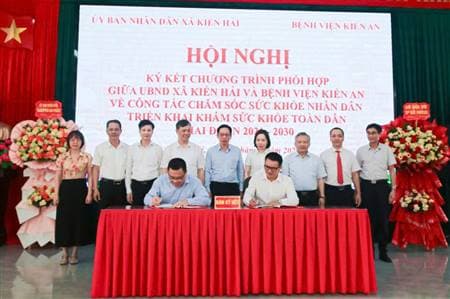 Bệnh viện Kiến An và xã Kiến Hải ký kết chương trình phối hợp