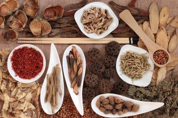 Tăng cường kiểm tra kiểm soát chất lượng, nguồn gốc xuất xứ của dược liệu, vị thuốc cổ truyền, thuốc cổ truyền trên địa bàn thành phố