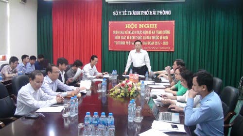 Hội nghị triển khai kế hoạch thực hiện Đề án Tăng cường kiểm soát kê đơn thuốc và bán thuốc kê đơn giai đoạn 2017 - 2020