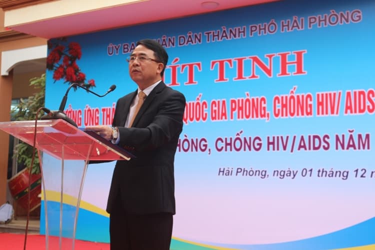 Mittinh hưởng ứng Tháng hành động quốc gia phòng, chống HIV/AIDS năm 2017