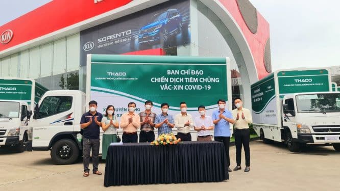 Công ty ô tô Trường Hải – Chi nhánh Hải Phòng bàn giao xe tiêm chủng lưu động cho Trung tâm Kiểm soát bệnh tật thành phố Hải Phòng
