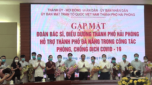 Gặp mặt đoàn cán bộ y tế Hải Phòng đi chi viện cho Đà Nẵng