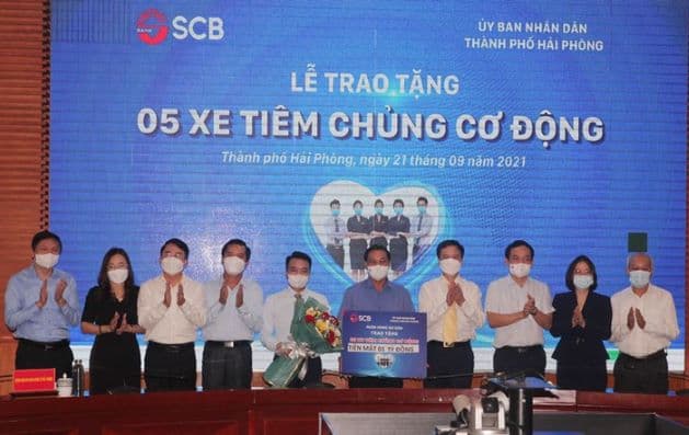 Hải Phòng tiếp nhận xe tiêm chủng cơ động của Ngân hàng Thương mại cổ phần Sài Gòn phục vụ công tác phòng, chống dịch
